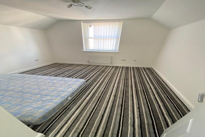 Moorland Road, Stoke-on-Trent ST6 1 bed flat to rent - £750 pcm (£173 pw)