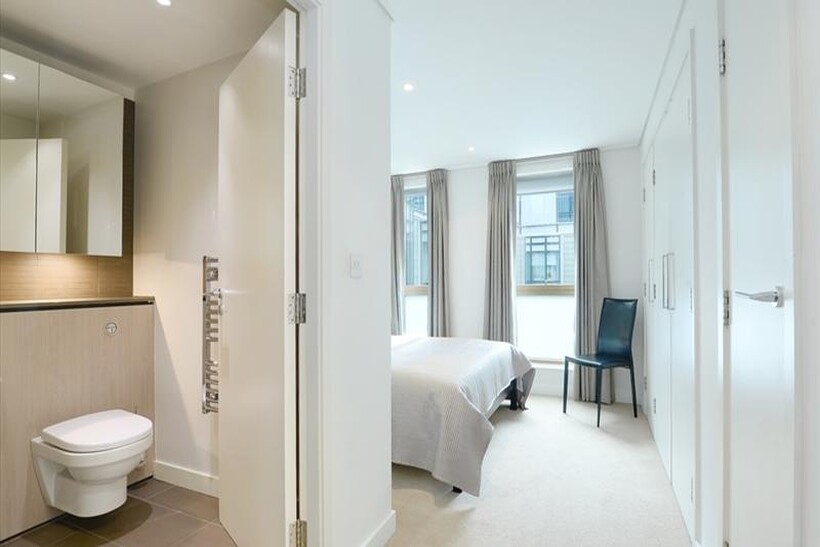 Merchant Square East, London W2 2 bed apartment to rent - £4,204 pcm (£970 pw)