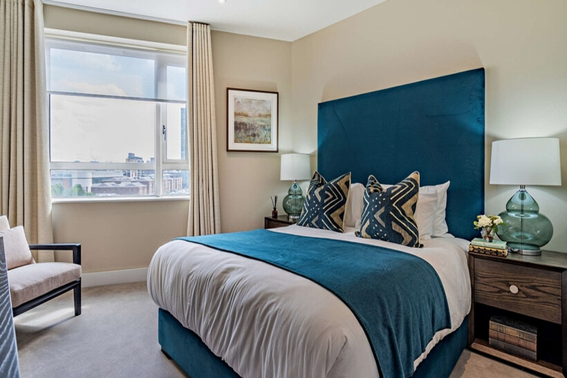 Westferry Circus, London E14 1 bed apartment to rent - £2,816 pcm (£650 pw)