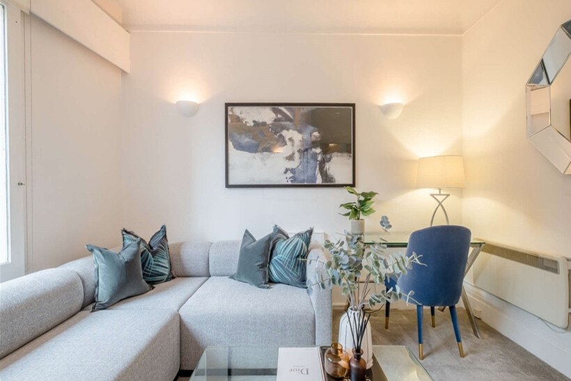 Park Road, London NW8 2 bed flat to rent - £3,726 pcm (£860 pw)