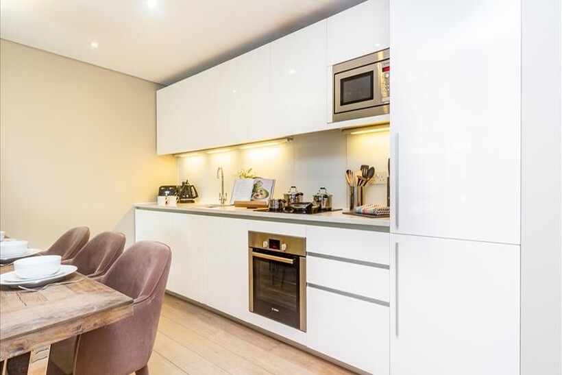 Merchant Square East, London W2 3 bed apartment to rent - £7,063 pcm (£1,630 pw)