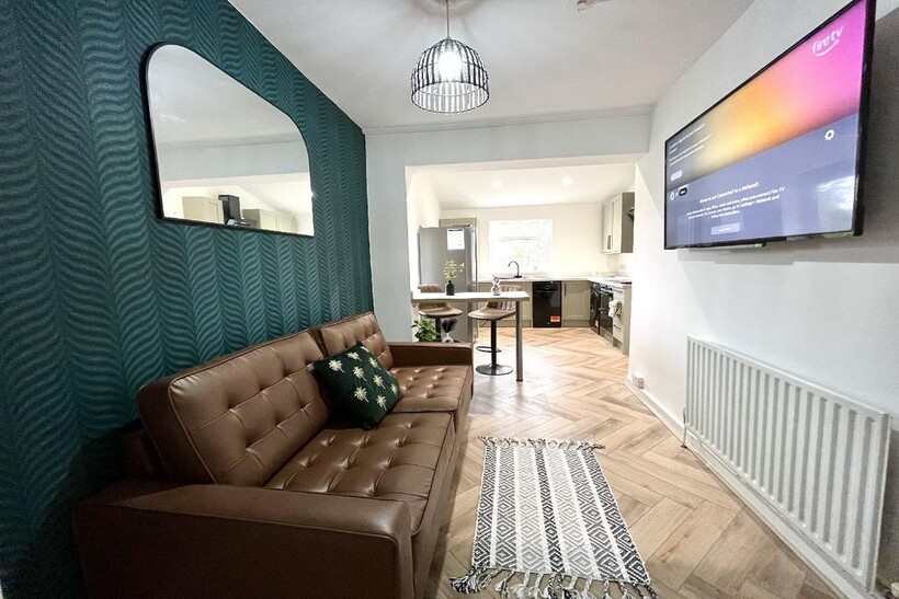 Nottingham NG7 6 bed house share to rent - £521 pcm (£120 pw)