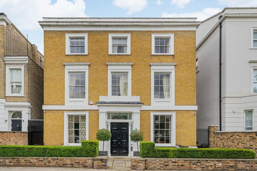 Hamilton Terrace, London, NW8 4 bed detached house to rent - £39,000 pcm (£9,000 pw)