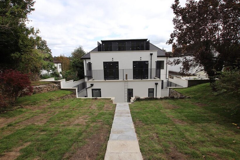 Purley Rise, Purley, CR8 2 bed flat to rent - £2,100 pcm (£485 pw)