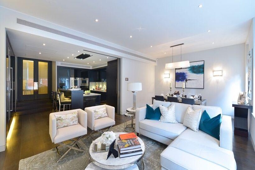 Mayfair  W1K 2 bed apartment to rent - £9,533 pcm (£2,200 pw)