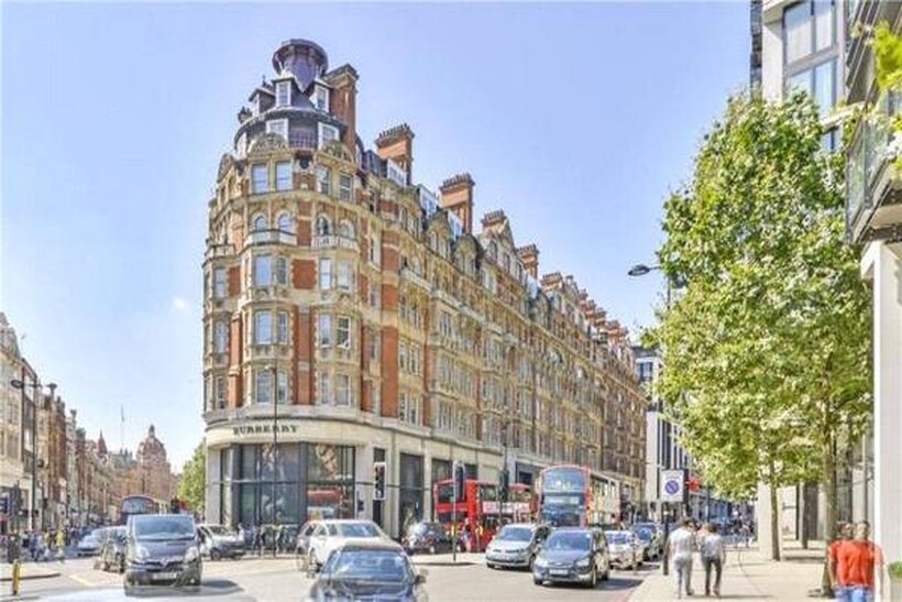 Knightsbridge SW1X 2 bed apartment to rent - £7,497 pcm (£1,730 pw)