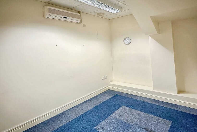 Hall Gate, Doncaster DN1 Property to rent - £1,250 pcm (£288 pw)