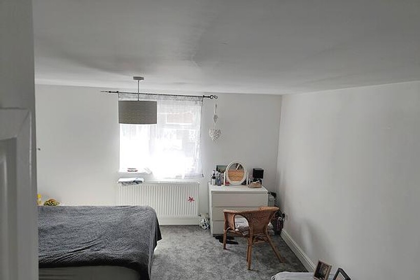 Asof St, London SE10 3 bed flat to rent - £3,000 pcm (£692 pw)