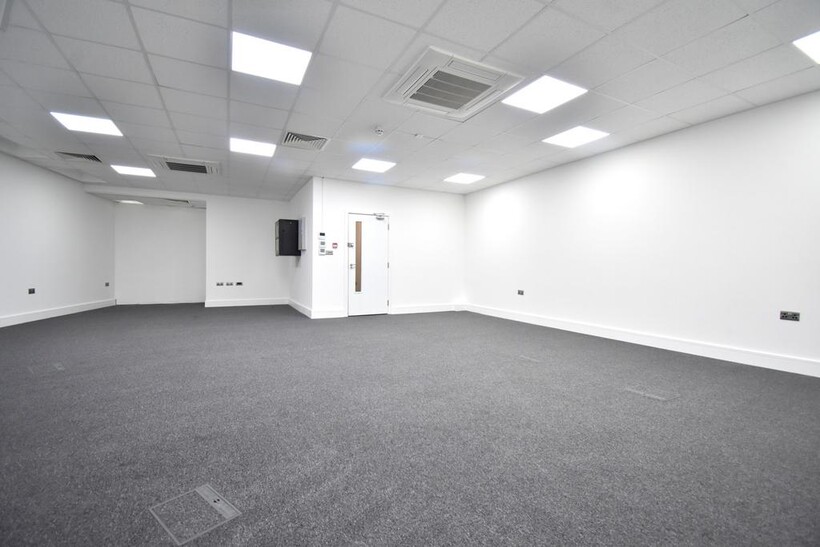 Radhas House, 146 Seven Sisters Road... Property to rent - £1,167 pcm (£269 pw)