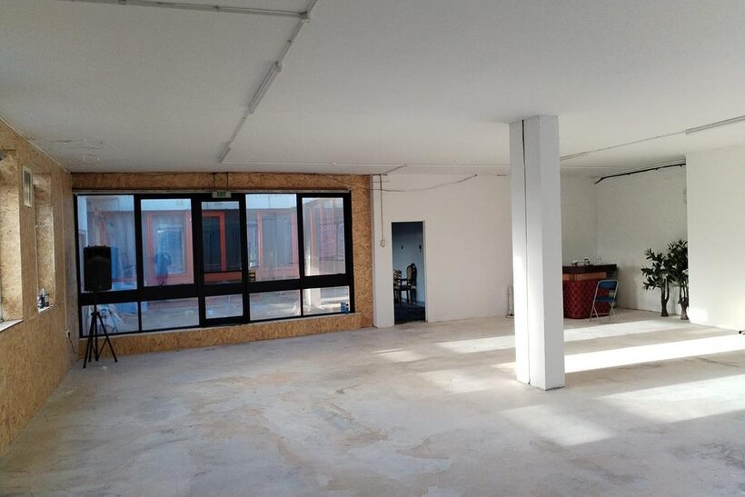 High Street, Orpington BR6 Property to rent - £3,000 pcm (£692 pw)