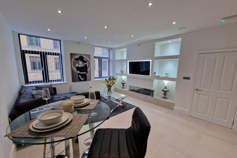 16-18 Mill Street, Bradford, West... 2 bed apartment to rent - £1,200 pcm (£277 pw)