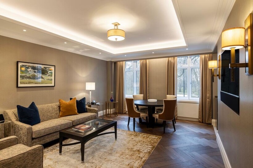 Mayfair W1K 2 bed apartment to rent - £15,864 pcm (£3,661 pw)