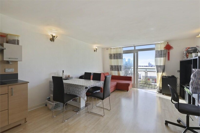 Holly Court, John Harrison Way... 1 bed apartment to rent - £1,600 pcm (£369 pw)