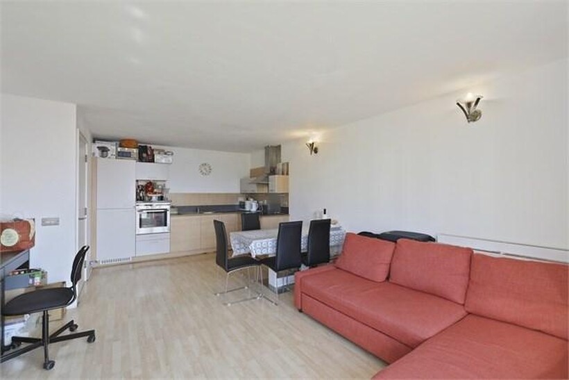 Holly Court, John Harrison Way... 1 bed apartment to rent - £1,600 pcm (£369 pw)