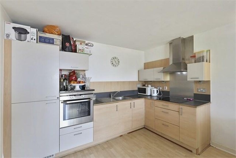 Holly Court, John Harrison Way... 1 bed apartment to rent - £1,600 pcm (£369 pw)