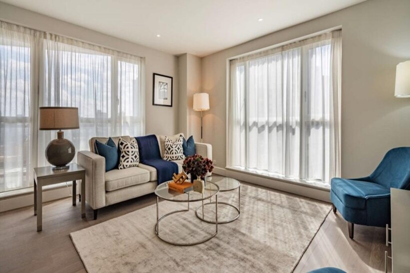 Canary Wharf W14 2 bed apartment to rent - £4,117 pcm (£950 pw)