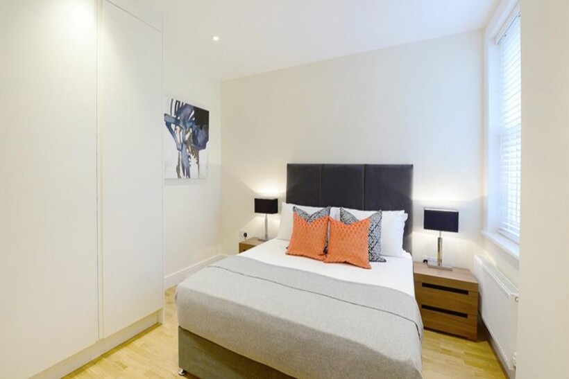 Hammersmith W6 3 bed apartment to rent - £4,333 pcm (£1,000 pw)