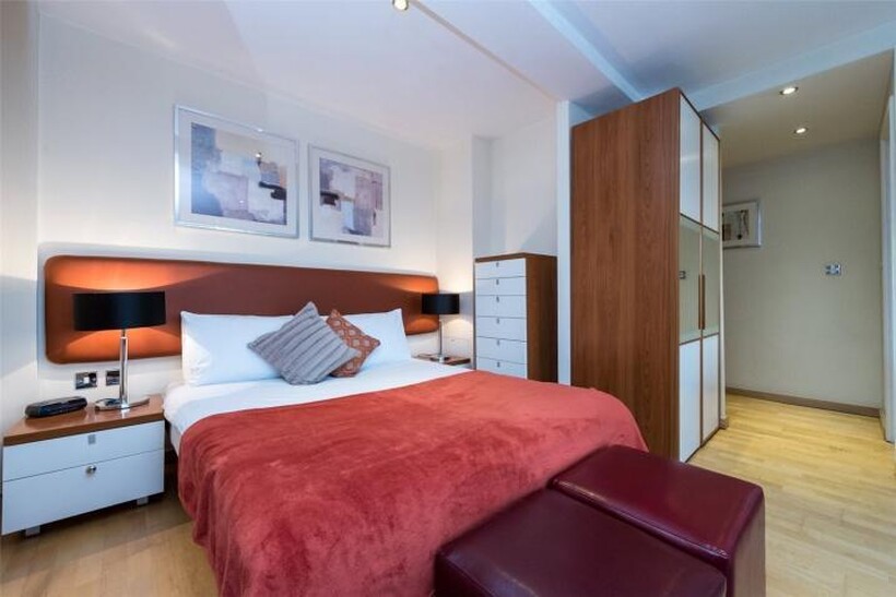 South Kensington SW7 1 bed apartment to rent - £2,535 pcm (£585 pw)