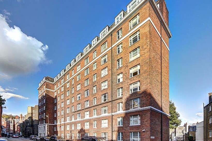 Mayfair W1J 1 bed apartment to rent - £2,730 pcm (£630 pw)