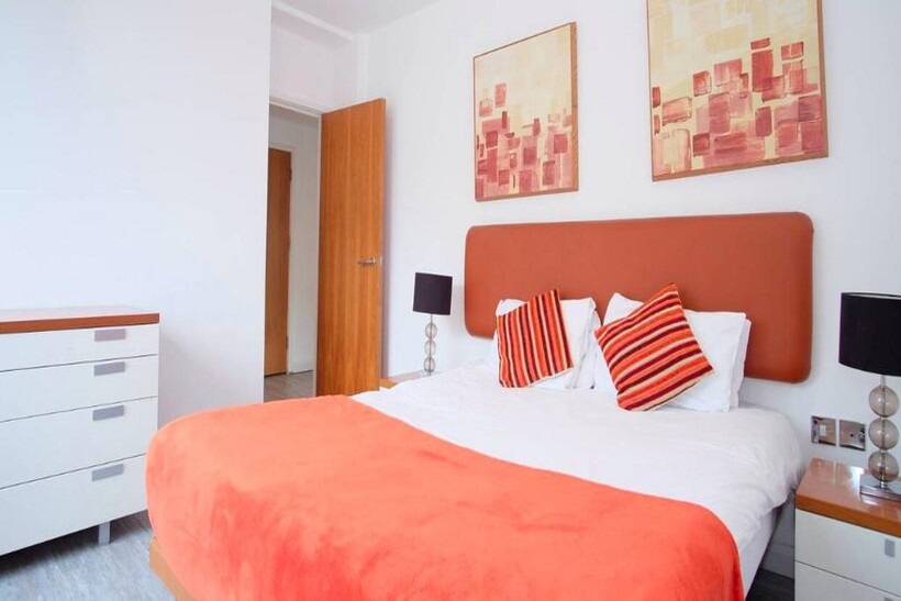 South Kensington SW7 1 bed apartment to rent - £3,380 pcm (£780 pw)