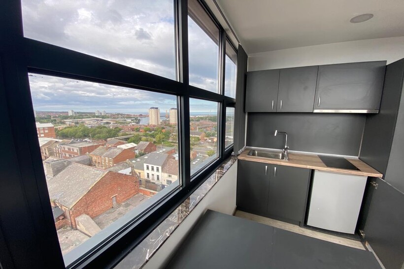 Borough Road, Sunderland SR1 1 bed apartment to rent - £600 pcm (£138 pw)