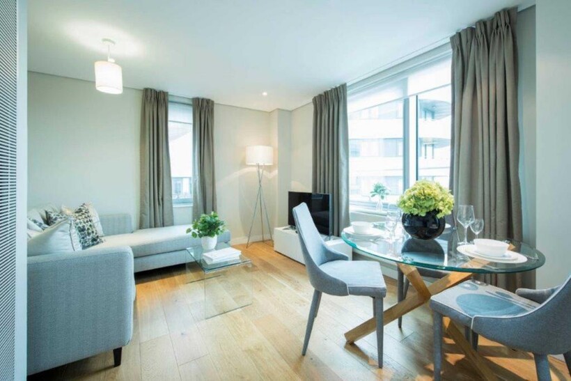 Merchant Square East, London W2 3 bed flat to rent - £6,890 pcm (£1,590 pw)