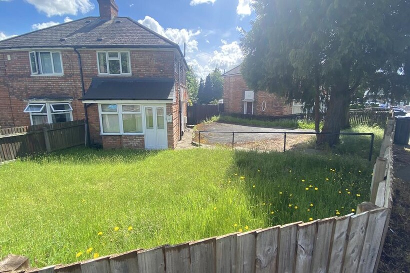 Rodbourne Road, Birmingham B17 4 bed semi-detached house to rent - £1,800 pcm (£415 pw)
