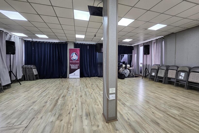 Metro Business Centre, London, SE26 1 bed property to rent - £3,958 pcm (£913 pw)