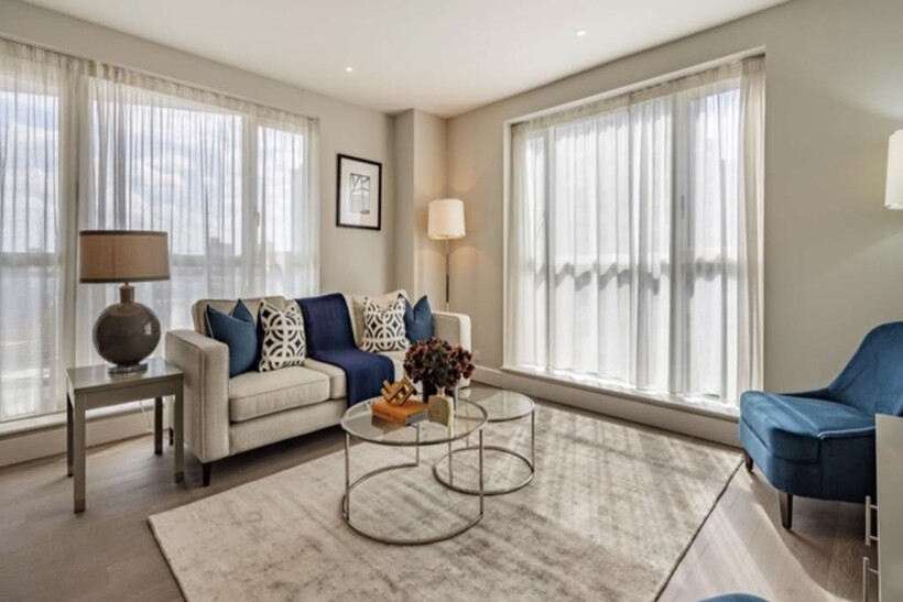 39 Westferry Circus, 39 Westferry... 2 bed apartment to rent - £4,117 pcm (£950 pw)