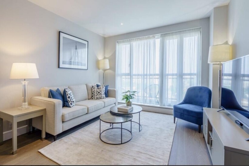 39 Westferry Circus, 39 Westferry... 2 bed apartment to rent - £4,073 pcm (£940 pw)