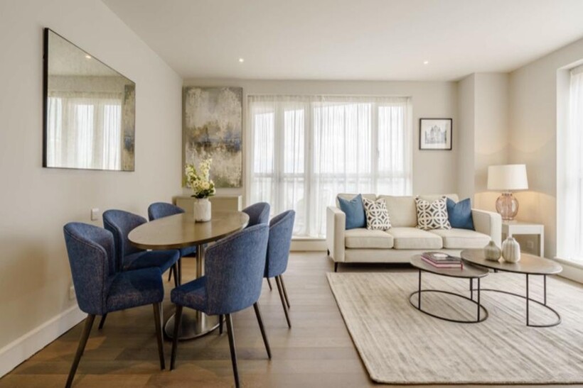 39 Westferry Circus, 39 Westferry... 2 bed apartment to rent - £4,247 pcm (£980 pw)