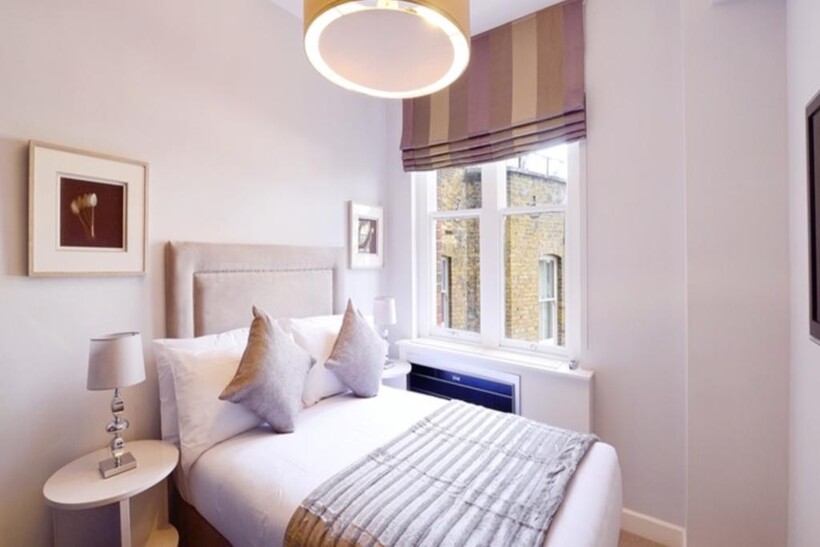 39 Hill Street,39 Hill Street,London 2 bed apartment to rent - £4,767 pcm (£1,100 pw)