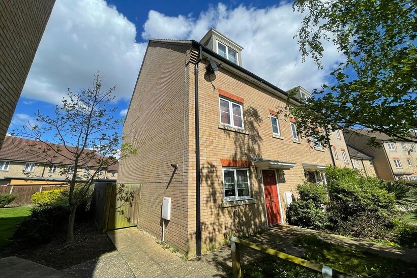 Bruff Road, Ipswich IP2 5 bed end of terrace house to rent - £1,600 pcm (£369 pw)