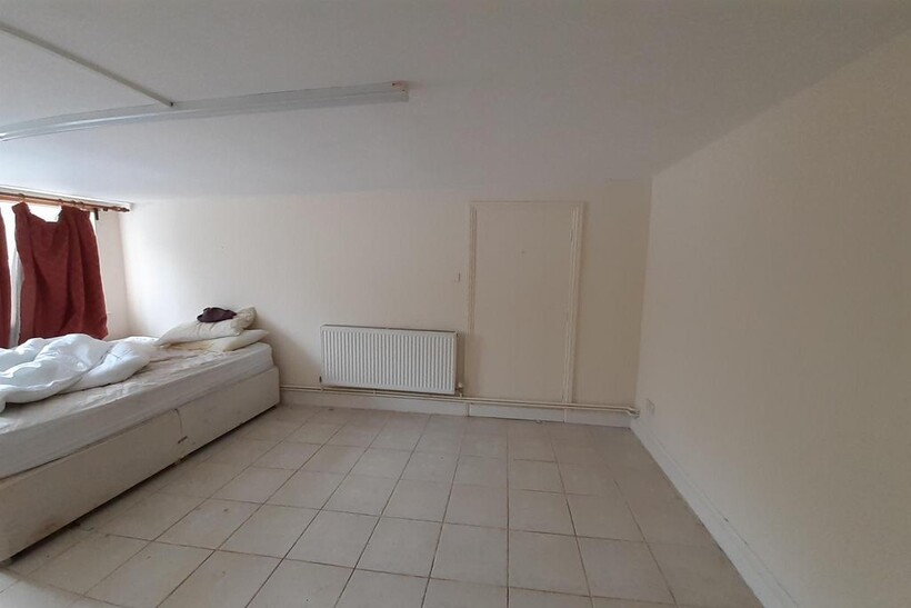 Margaret Roding 3 bed apartment to rent - £1,800 pcm (£415 pw)