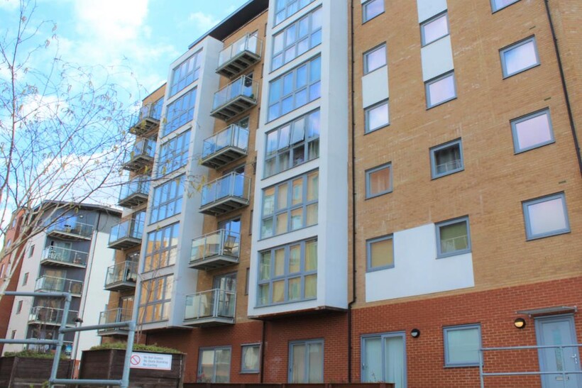 Keel Point, Colchester CO2 2 bed flat to rent - £1,275 pcm (£294 pw)