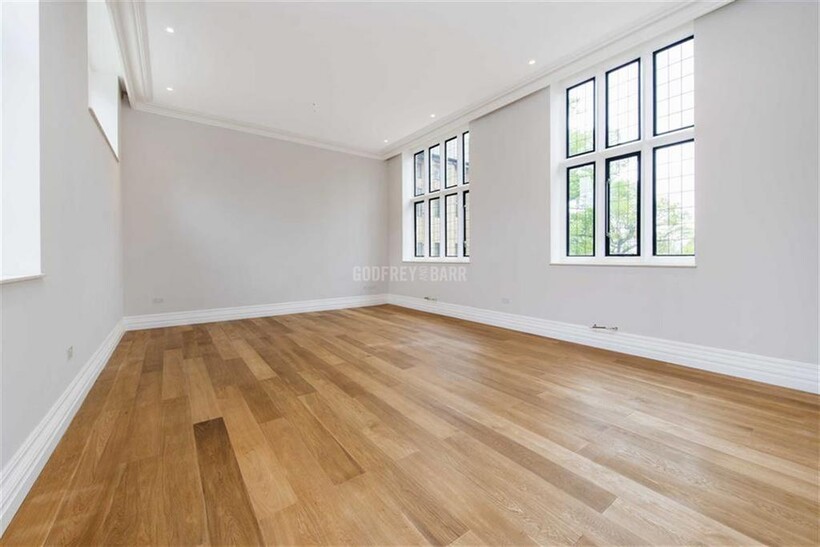 Mill Hill NW7 2 bed apartment to rent - £3,500 pcm (£808 pw)