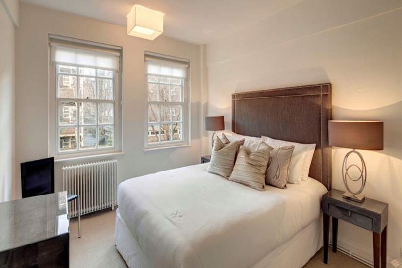 Fulham Road, London SW3 2 bed apartment to rent - £4,008 pcm (£925 pw)