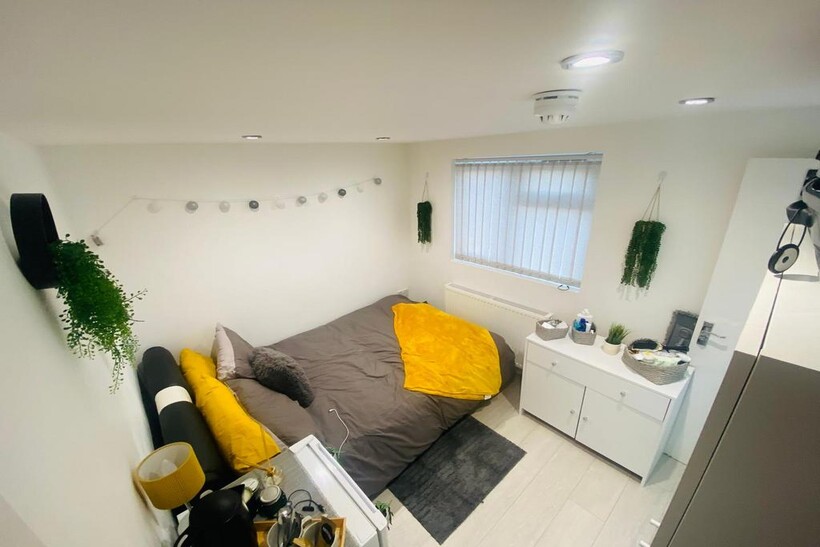 Francis Road, Harrow HA1 House share to rent - £845 pcm (£195 pw)