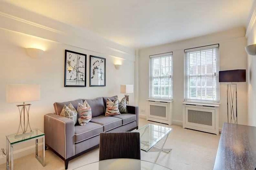 London SW3 2 bed apartment to rent - £3,900 pcm (£900 pw)