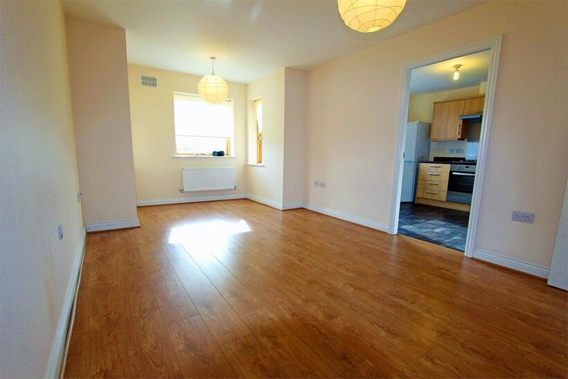 Countess Way, Broughton, Milton... 2 bed apartment to rent - £900 pcm (£208 pw)