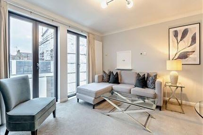 Fulham Road, London SW3 2 bed apartment to rent - £3,900 pcm (£900 pw)