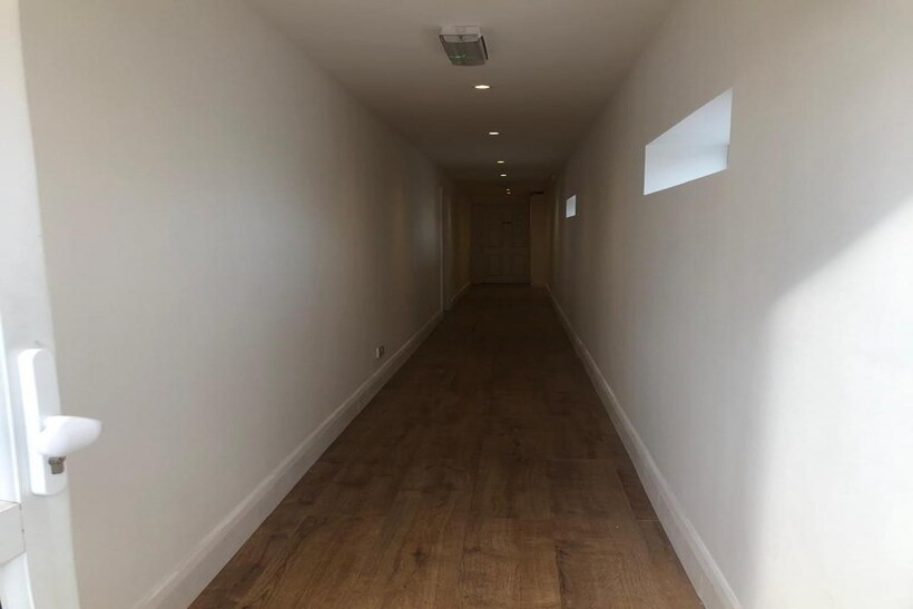 Bath Road, Hounslow TW4 1 bed flat to rent - £1,500 pcm (£346 pw)