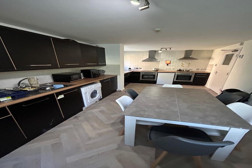 Norfolk Park Road, Sheffield S2 1 bed in a house share to rent - £445 pcm (£103 pw)