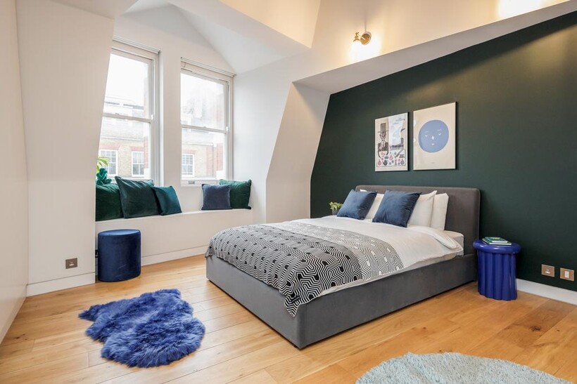 Emerald Street, London WC1N 2 bed serviced apartment to rent - £8,820 pcm (£2,035 pw)