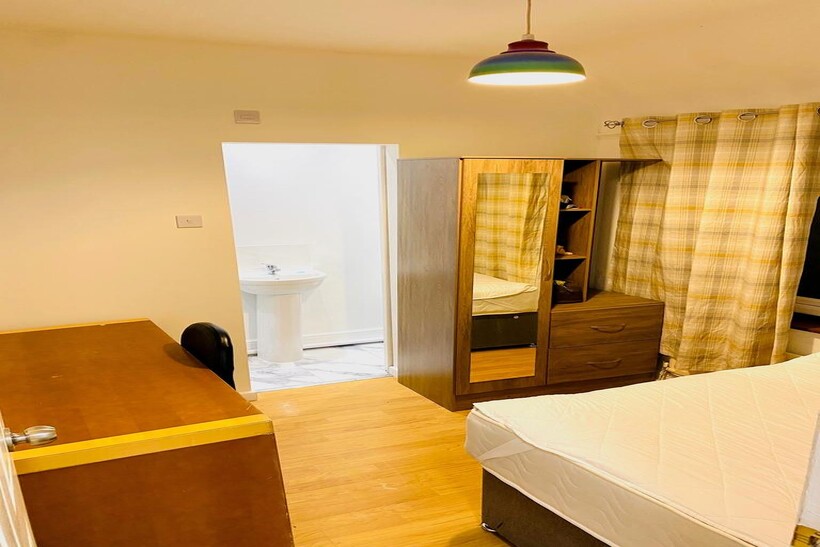 Ferndale Road, Liverpool, Merseyside... 5 bed house share to rent - £2,067 pcm (£477 pw)