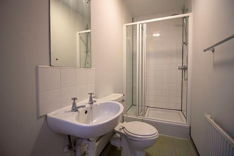 STUDENTS ONLY - Room 5, 156c... 1 bed end of terrace house to rent - £585 pcm (£135 pw)