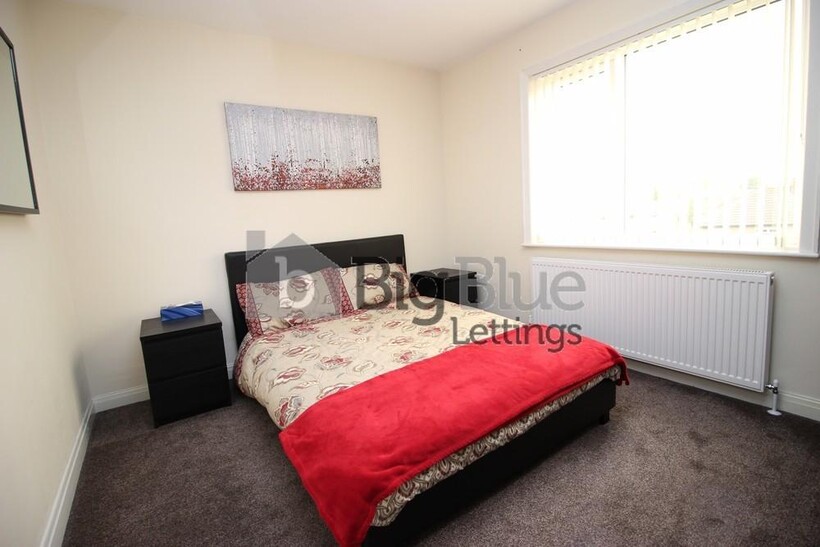Burley Hill Drive, Burley, Leeds LS4 3 bed property to rent - £1,495 pcm (£345 pw)
