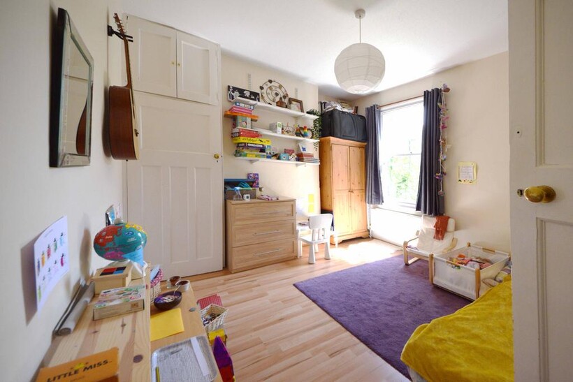 Ground Floor Flat, 65 Colwith Road... 2 bed terraced house to rent - £1,900 pcm (£438 pw)