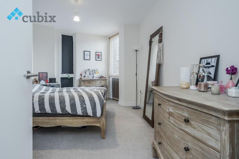 Stead Street, London SE17 2 bed ground floor flat to rent - £2,999 pcm (£692 pw)