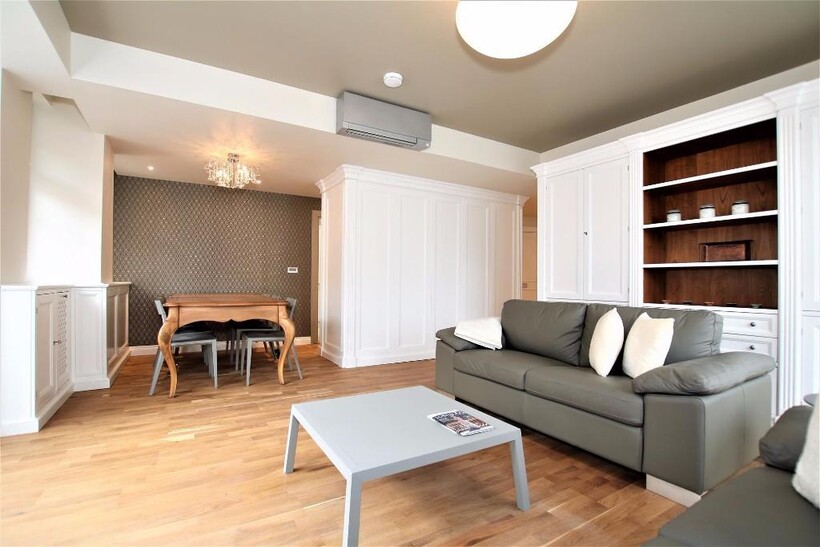 Brompton Road, London SW3 2 bed apartment to rent - £5,417 pcm (£1,250 pw)